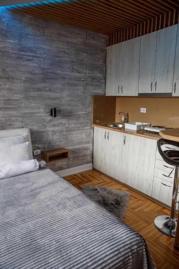 Apartman Studio Milica I Суботиця Екстер'єр фото